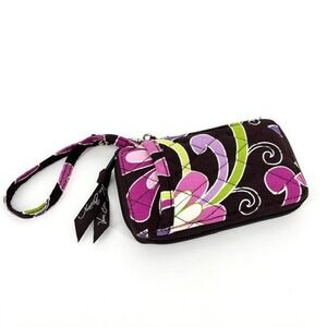 Vera Bradley All In One Wristlet Wallet Quilted Retired Print Purple Punch
